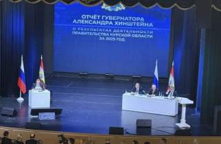 Хинштейн отчитался перед облдумой и получил единогласную поддержку