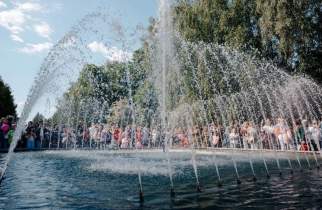 В Курске открыли парк «Молодежь» и ждут на гастроли театры