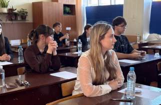 В Курской области 13 выпускников сдали ЕГЭ по русскому языку на 100 баллов