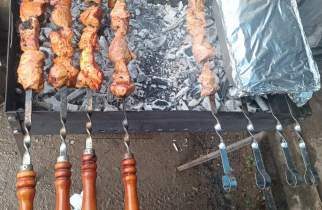 Курянам дали советы по выбору мяса для шашлыка