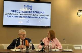 «Коррупционеры — те же террористы»: глава комитета Госдумы по безопасности выступил в Курске