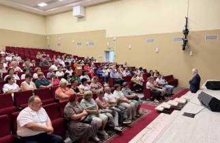 В Курчатовском районе уберут горящую свалку и починят водонапорную башню