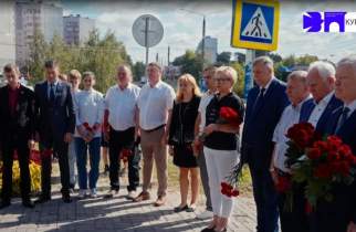 Куряне почтили память 118 подводников, погибших на АПЛ «Курск»