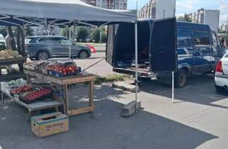 В центре Курска за неделю выявили 10 незаконных уличных торговцев