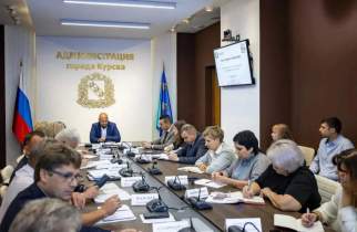 В Курске проверят школьное питание и ускорят снос гаражей