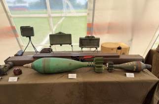 Саперы показали главе МЧС найденные в Курской области боеприпасы НАТО