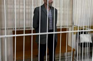 В Курской области 71-летнего пенсионера арестовали за нападение с топором на соседку
