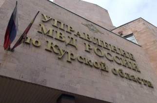 Полицейские схватили злостного пьяного водителя-пенсионера в Курской области