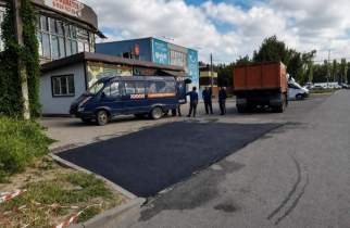 В Курске по 11 адресам восстановили асфальт и грунт после земляных работ
