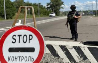 В Курском районе на посту задержали подозреваемого в хранении наркотиков