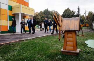 В Курске за 37 млн рублей отремонтировали один из старейших детсадов