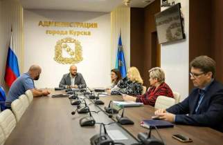 В Курске предприниматель пообещал восстановить мозаику остановки на КЗТЗ
